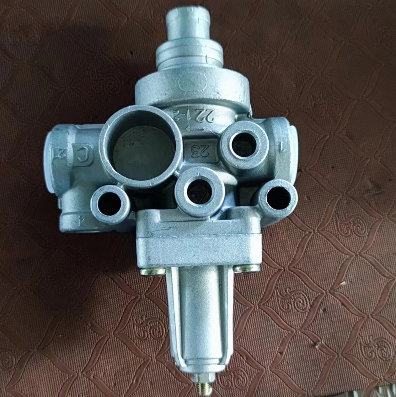 forklift parts - New bleeder valve for forklifts (sale)