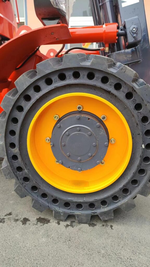 Free air off-road forklift tires-solid tire-Kaystar rough terrain forklift parts for sale