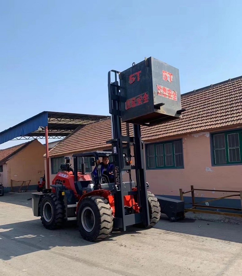 LandTiger50Pro(KDJY50) 4x4 rough terrain outdoor forklift handler-5Ton
