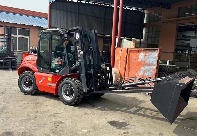 Pioneer35A-4x4 four-wheel drive forklift|Mexico