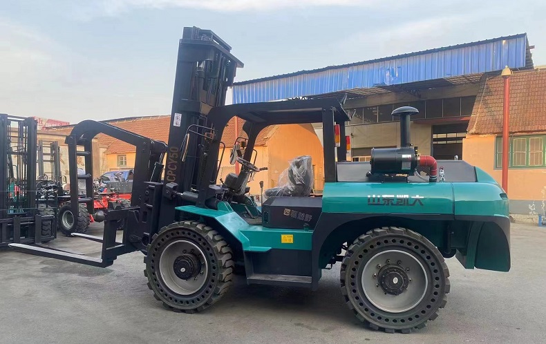 heavy-duty CPCY-50 rough terrain forklift for construction