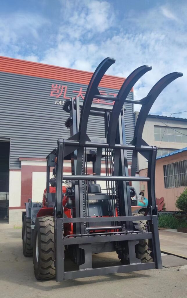 Chinese factory custom production multi-purpose 4WD forklift