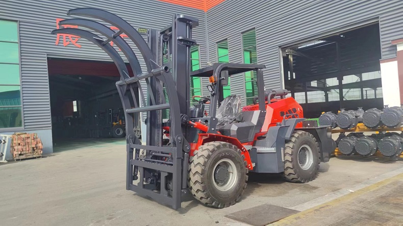Forklift clamp, upper clamp, four-wheel drive forklift customization