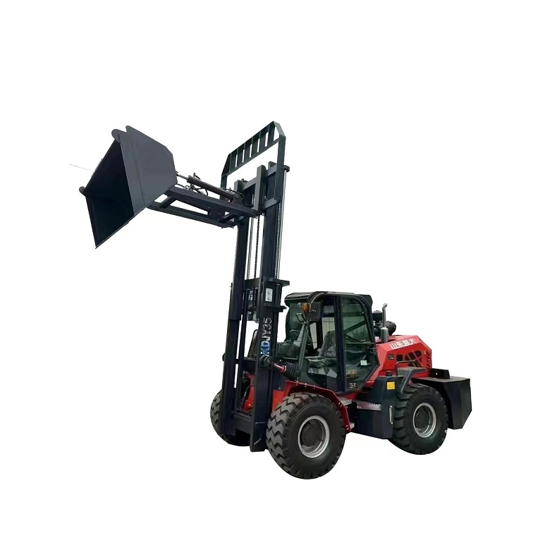 This is a Landtiger35pro4wd forklift equipped with a quick attached bucket. It is red and has a fully enclosed cab.