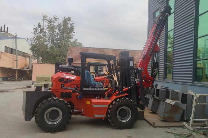 3.5ton （KDJY35）rear articulated 4wd forklift ,with a 9.3m boom(fly jib)