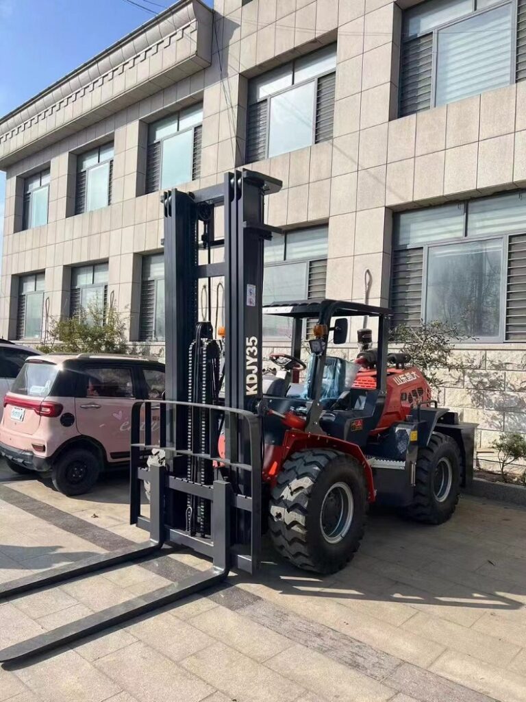KDJY35 3.5t rough terrain forklift with 6m free lift mast（Kaystar Landtiger35Pro）