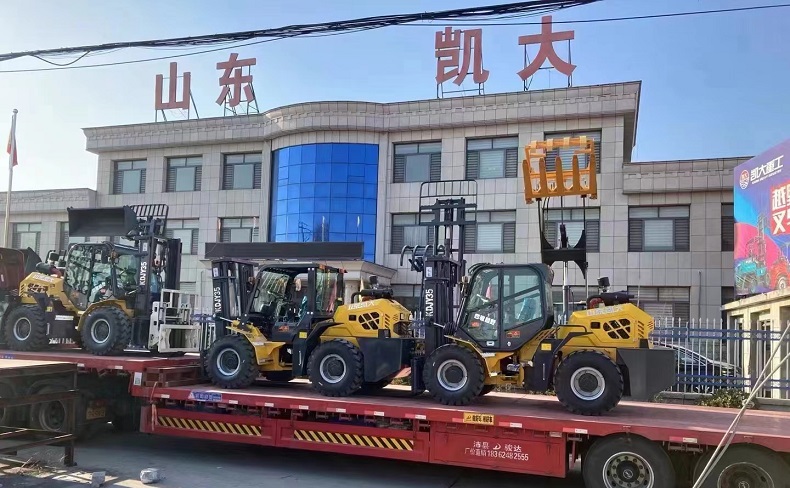 KDJY35 middle articulated four-wheel drive all-terrain forklift|Kaida factory delivery