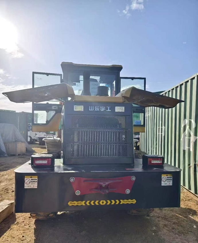 Shandong Yugong wheeled excavator in Indonesia