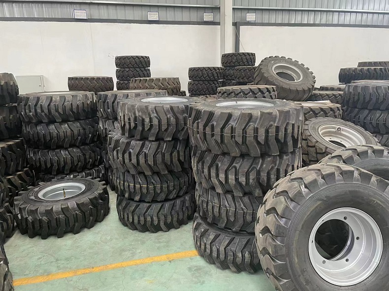 5 ton rough terrain forklift tires China supplier

