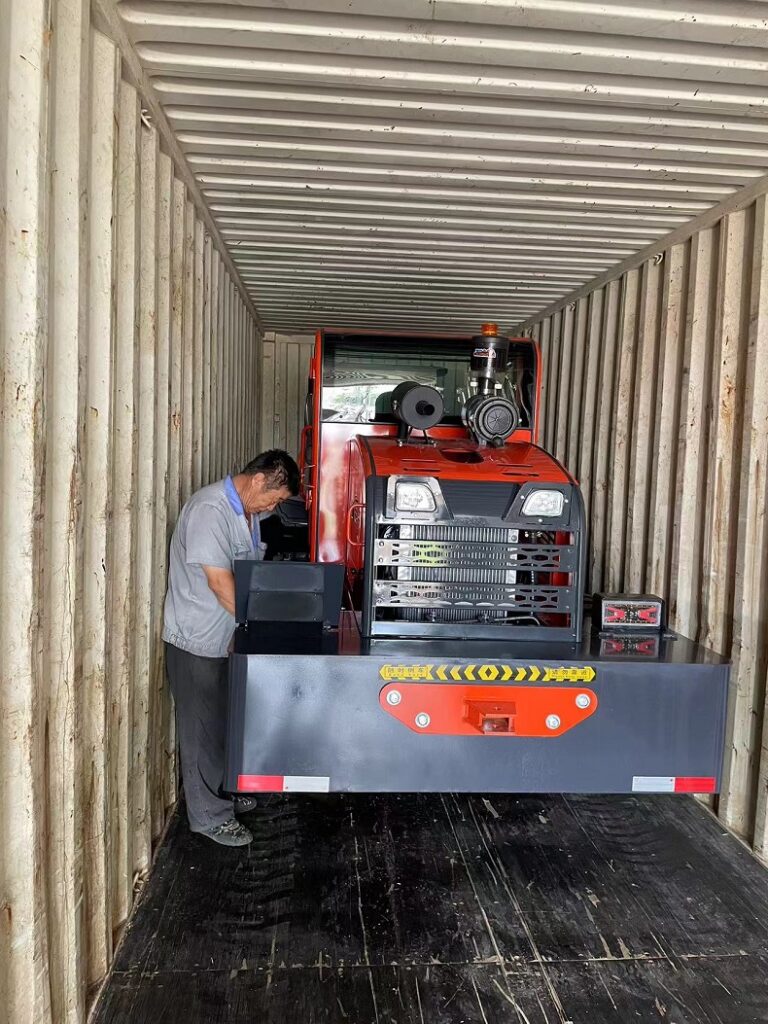 Heavy-duty articulated 4WD forklift for loading containers – KDJY35