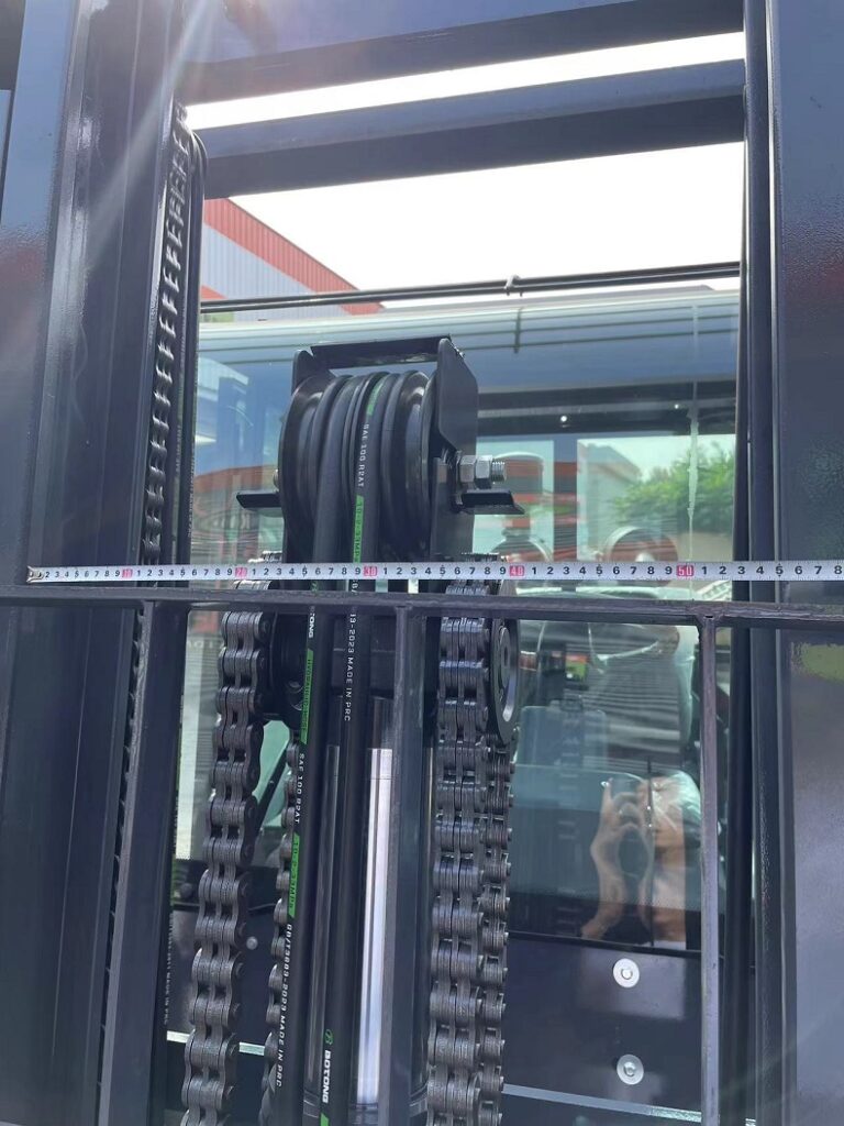 KDJY35 4wd forklift Mast