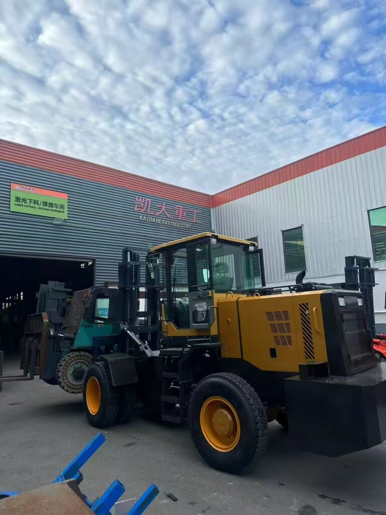 customized 10 ton rough terrain forklift for harsh conditions
