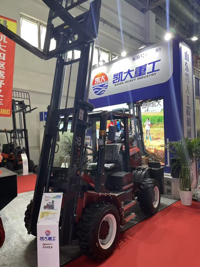 2.5t 2500kg rough terrain forklift,kaida kdjy26 4WD off-road forklift