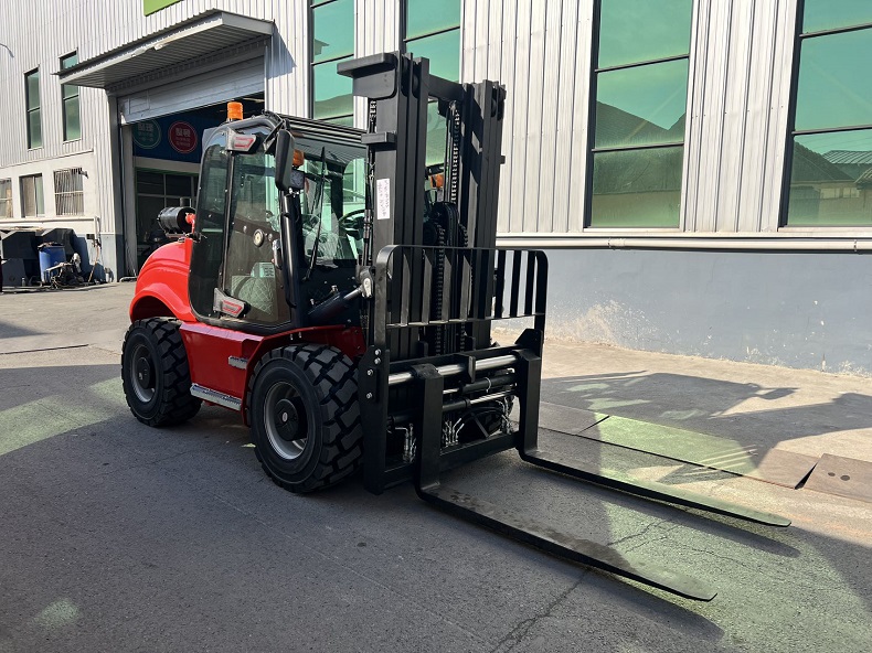 kaystar-pioneer50a-5ton-4x4-forklift.jpg