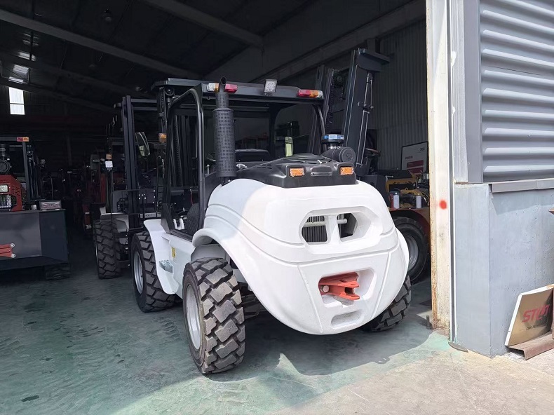 Kaida OEM rough terrain forklift manufacturing