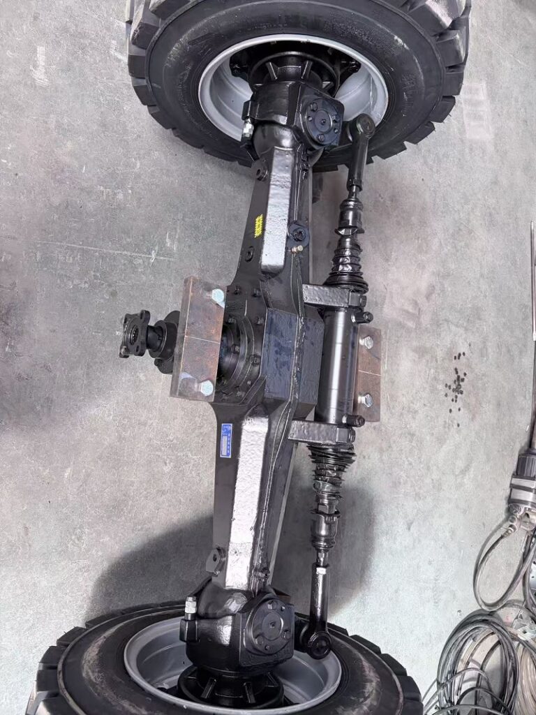 Chengqian integrated steering and drive axle for 3.5 ton 4WD rough terrain forklift