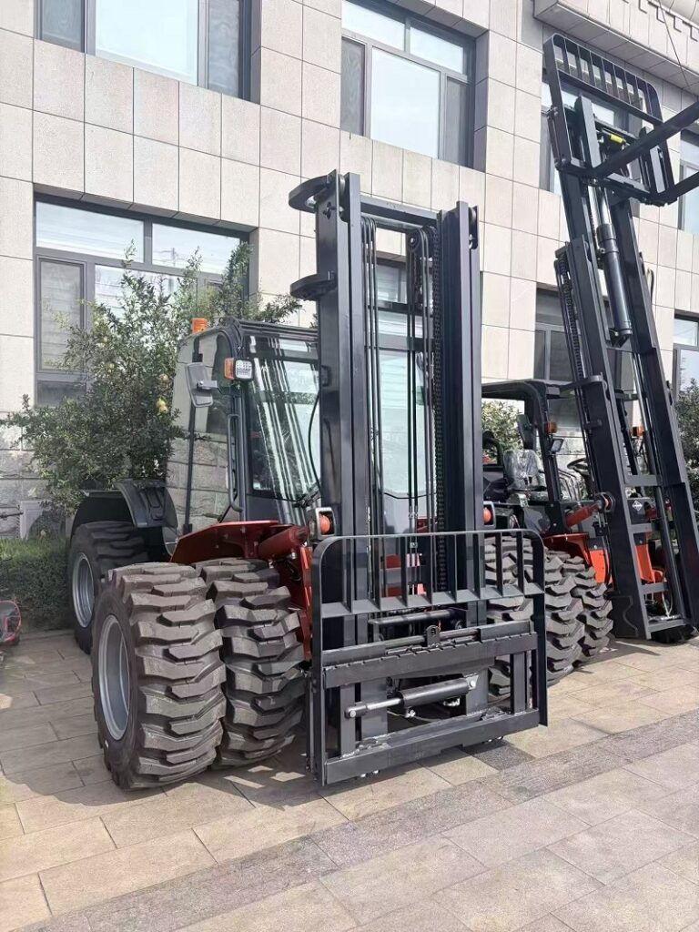 China rough terrain forklift manufacturer customized Landtiger50R with dual front wheels