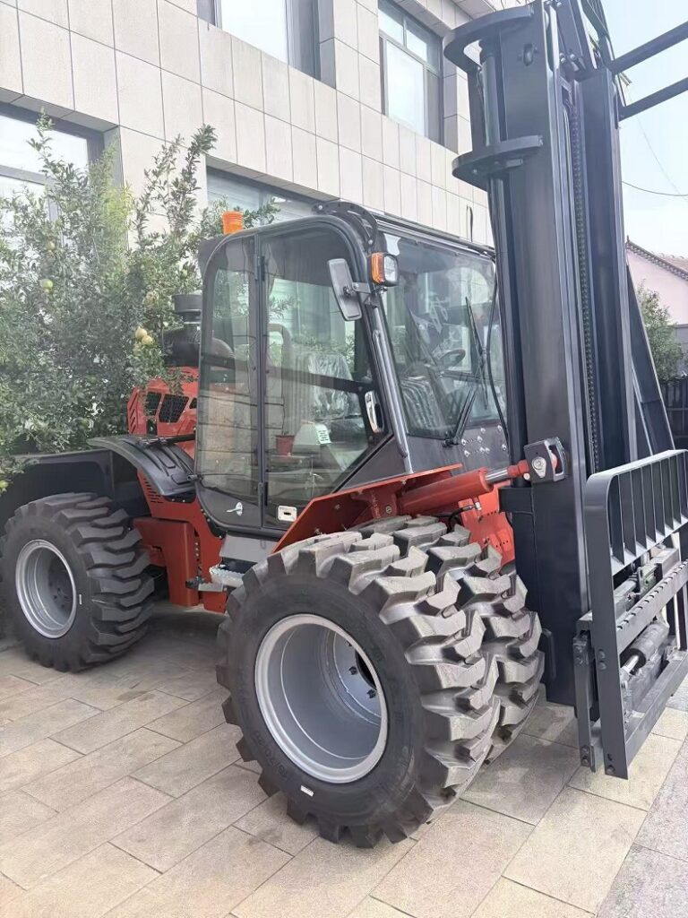 Customized Landtiger50R 5 ton 4WD off road forklift modification by Kaystar manufacturer
