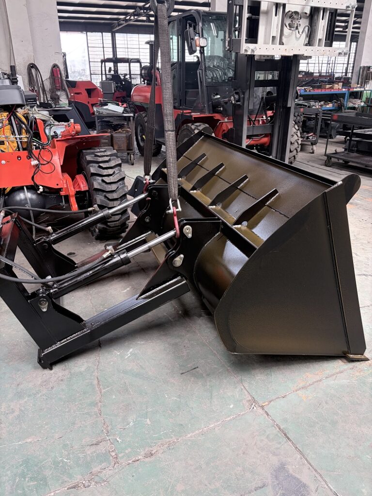 Mounted bucket fitted on 4WD rough terrain forklift carriage with powerful down pressure, product from reliable rough terrain forklift manufacturer