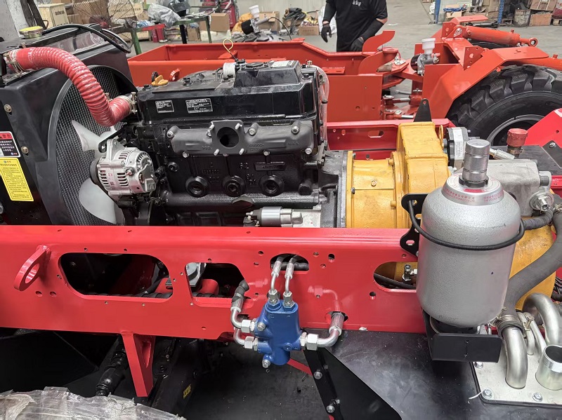 Yanmar diesel engine installed on Kaystar 3.5 ton 4WD rough terrain forklift